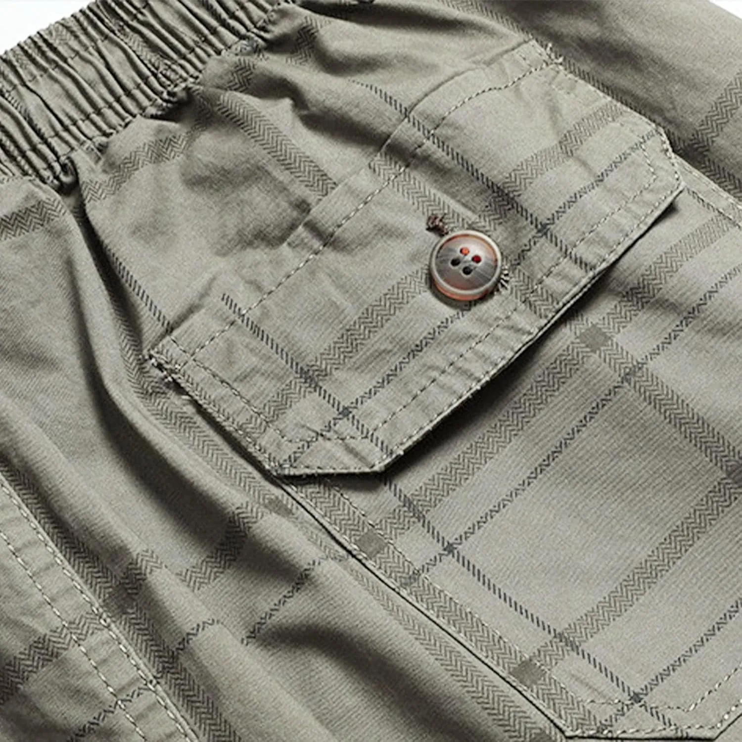 Cargo Shorts for Men Trendy Plaid Print Outdoor Shorts Multiple Pockets Work Shorts Lightweight Elastic Waist Shorts
