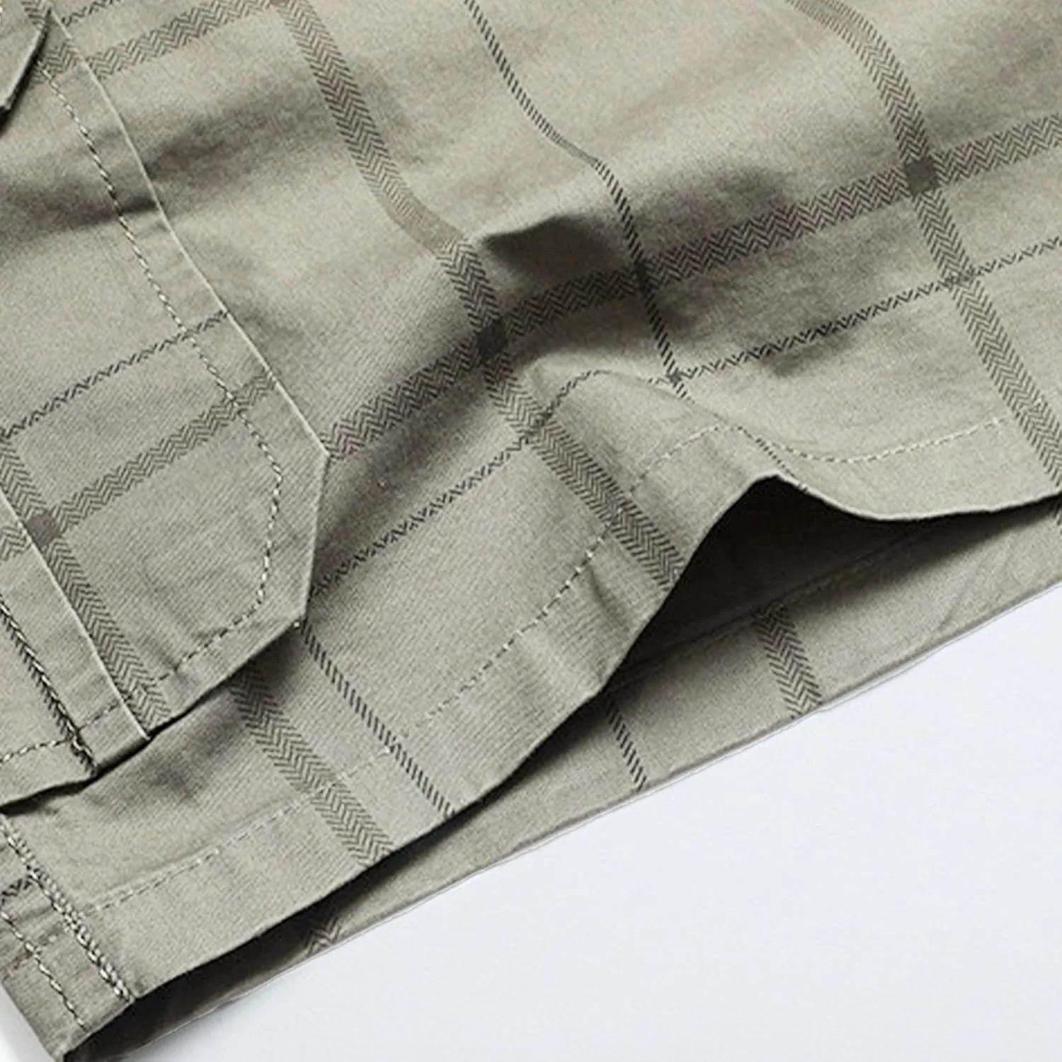 Cargo Shorts for Men Trendy Plaid Print Outdoor Shorts Multiple Pockets Work Shorts Lightweight Elastic Waist Shorts