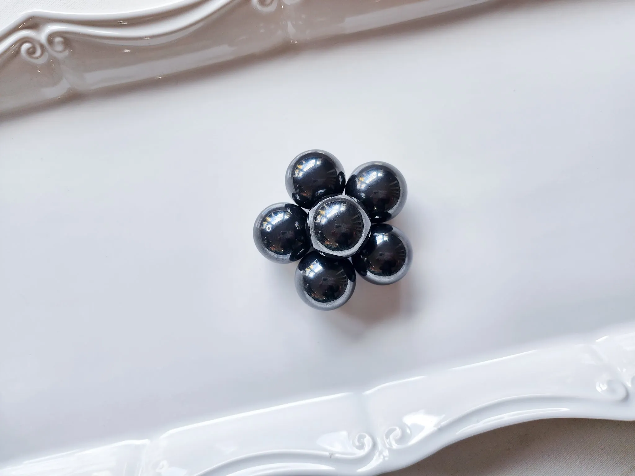 Hematite Zingers || Pair