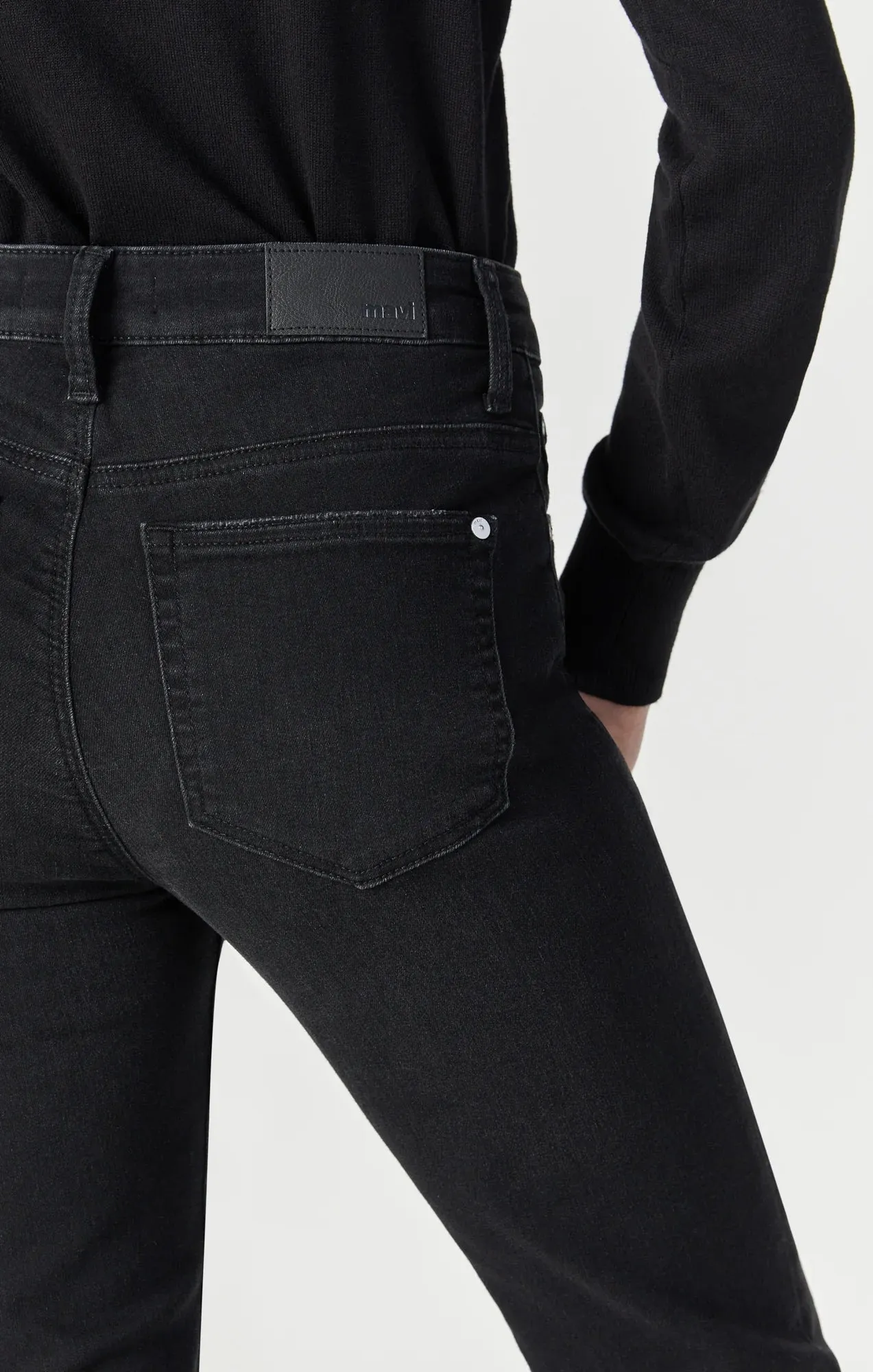 Kendra Straight Leg Jeans